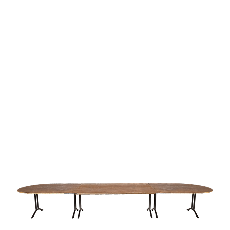Mesa oval 130 x 500 cm para alquilar