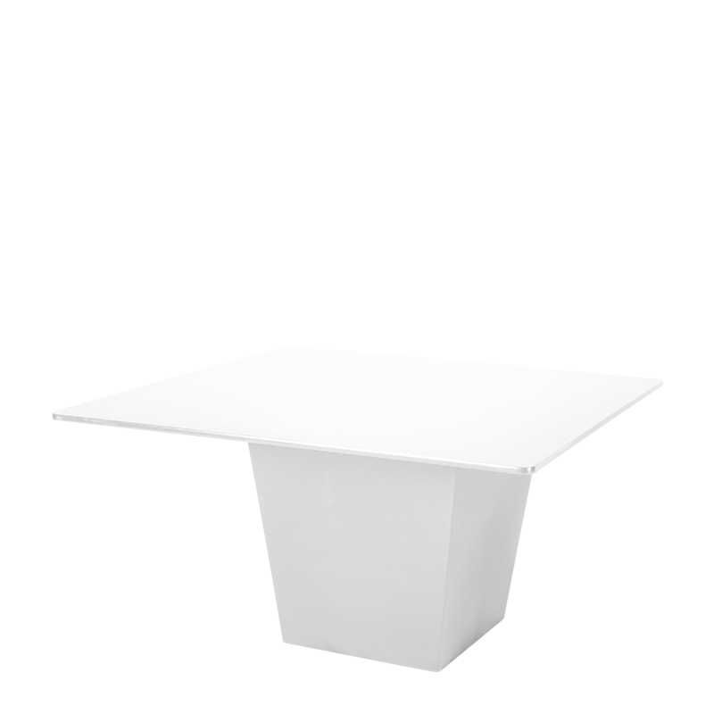 Mesa Alt. 75 cm Cono 140 x 140 cm para alquilar